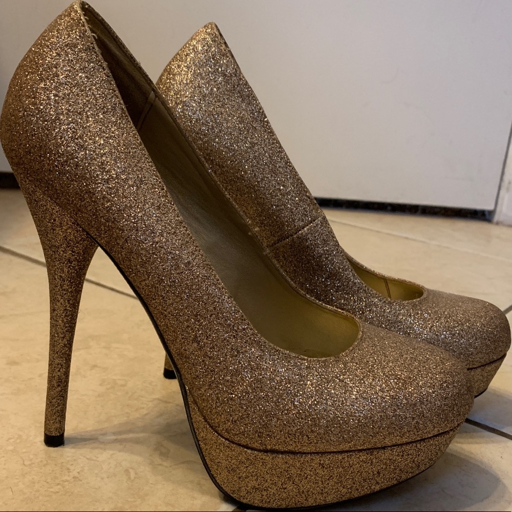 Gold sparkly Heels